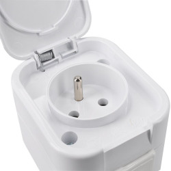 Solight zásuvka do vlhka s víčkem, bílá