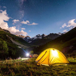 Solight LED nabíjecí svítilna s displayem, 200lm, zoom, Li-Ion